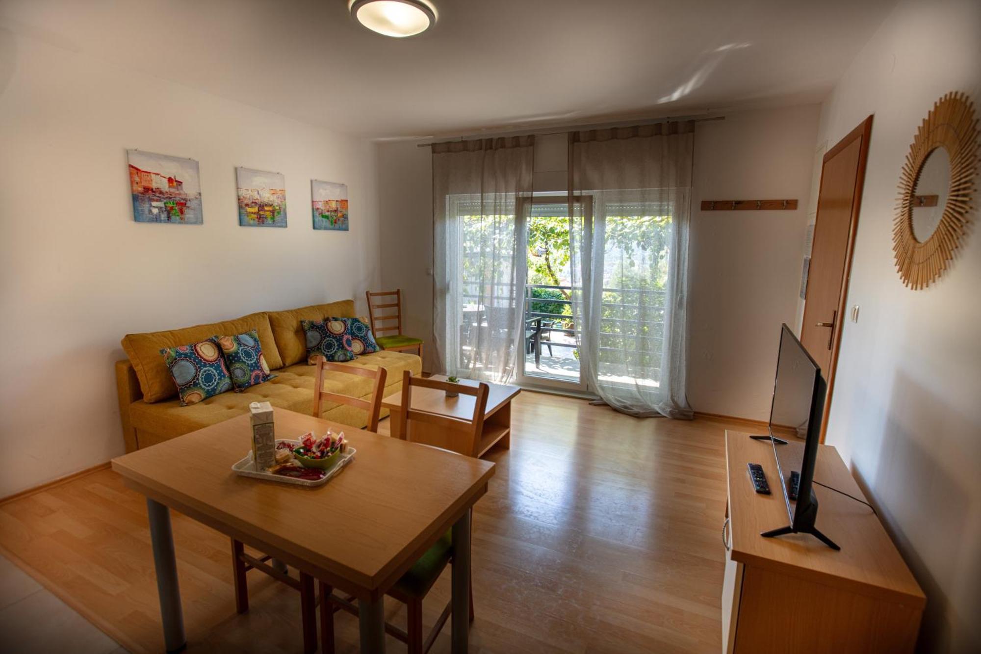 Pure Sky Apartments - With Pool Mostar Exterior foto